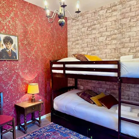 Le Manoir Des Sortileges A Reims